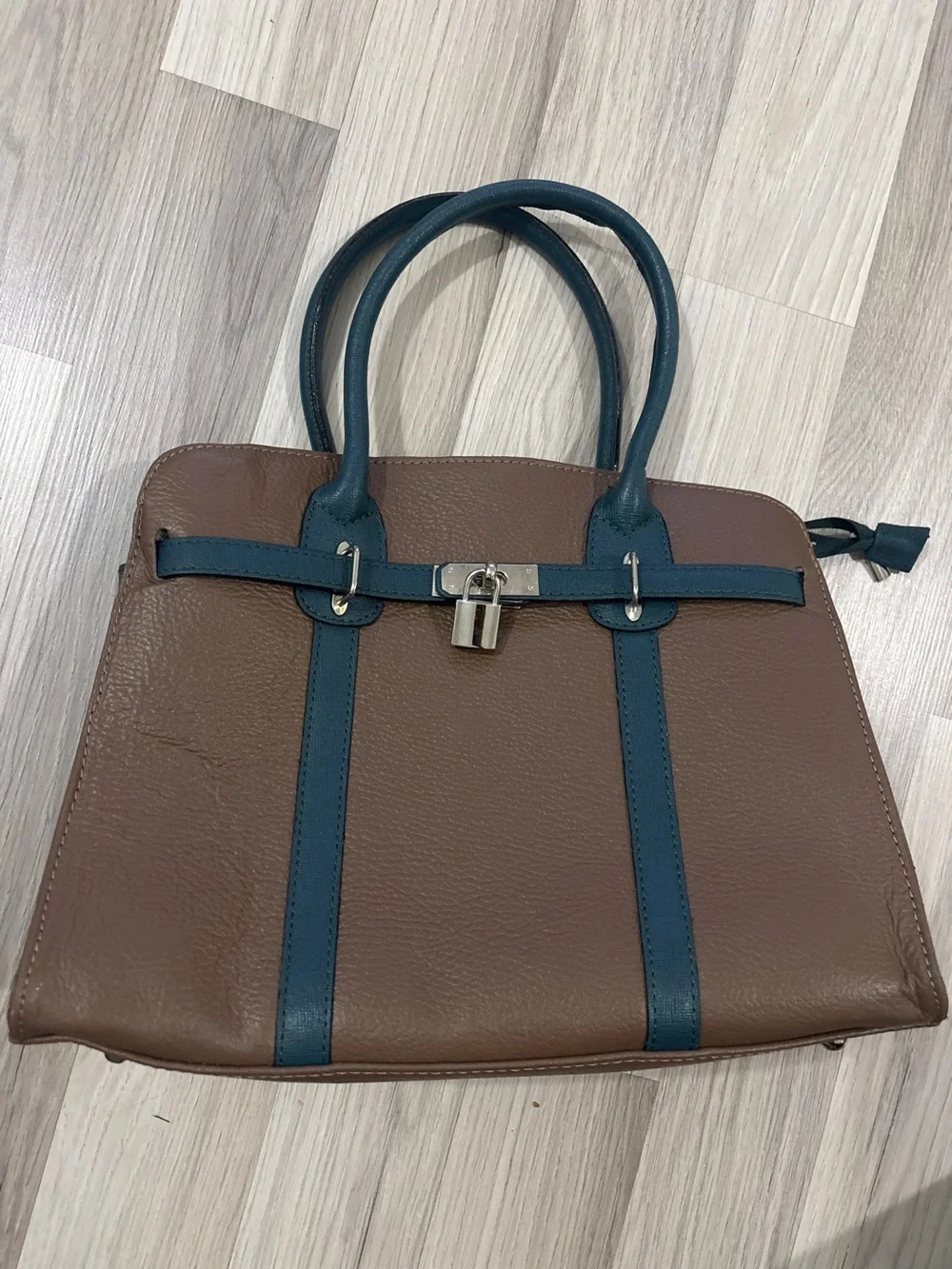 Vera Pelle Leather Satchel with Lock - Brown‎ & Green purse